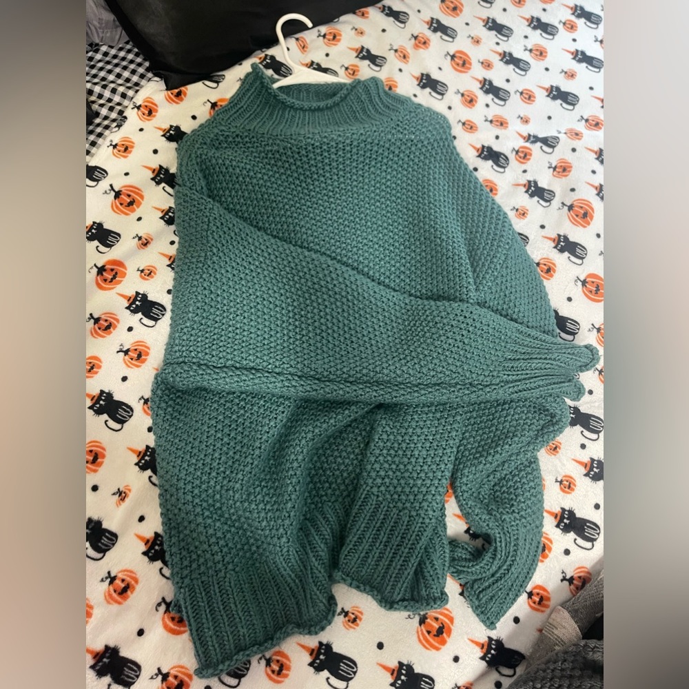 Sold Anna sweater